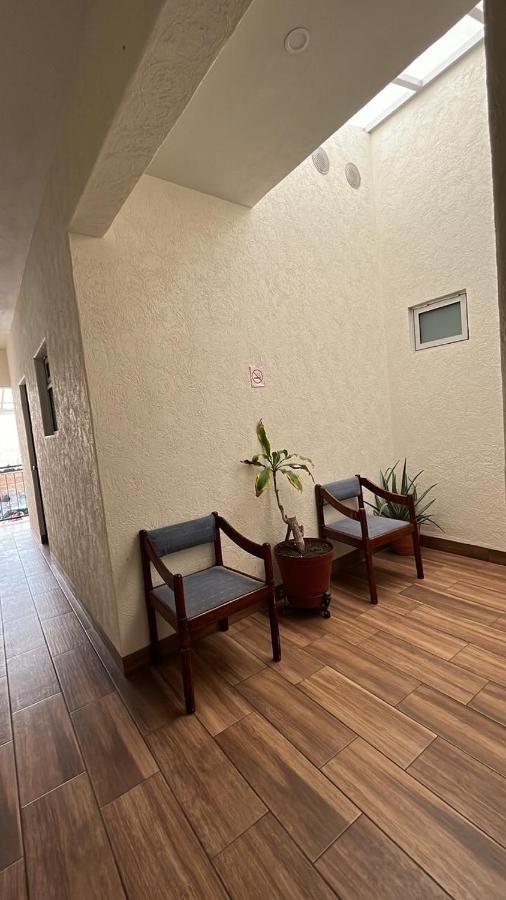 Hotel Gallo Guadalajara Eksteriør billede