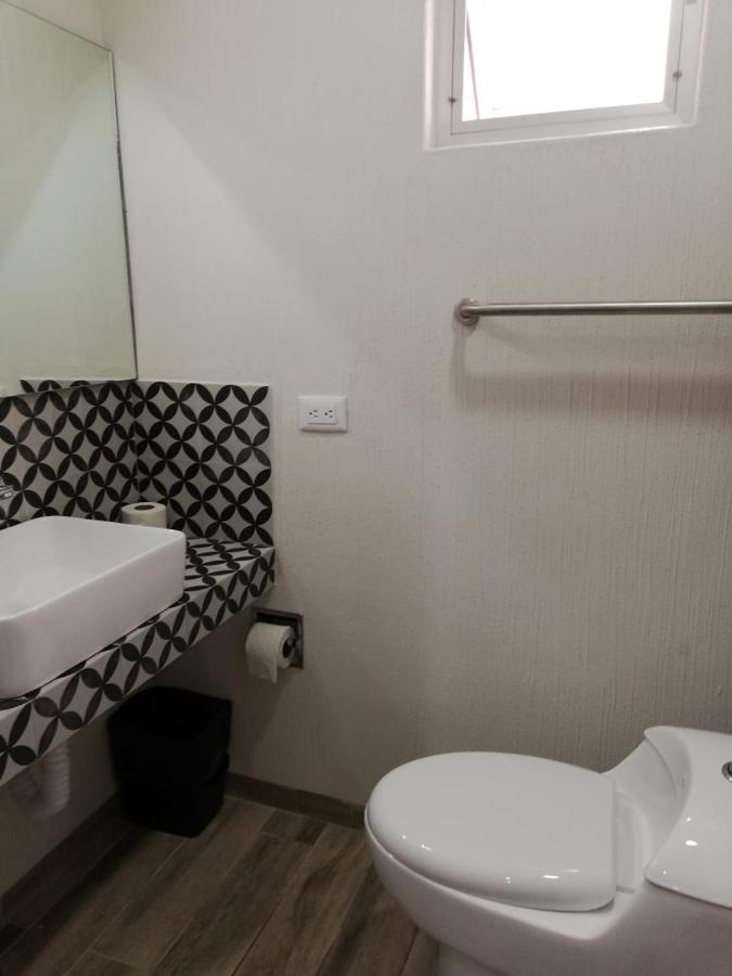 Hotel Gallo Guadalajara Eksteriør billede