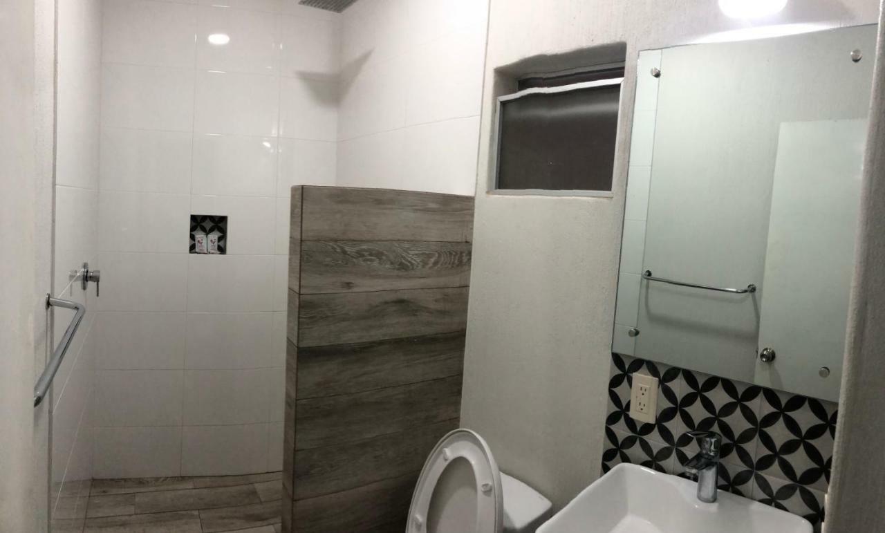 Hotel Gallo Guadalajara Eksteriør billede